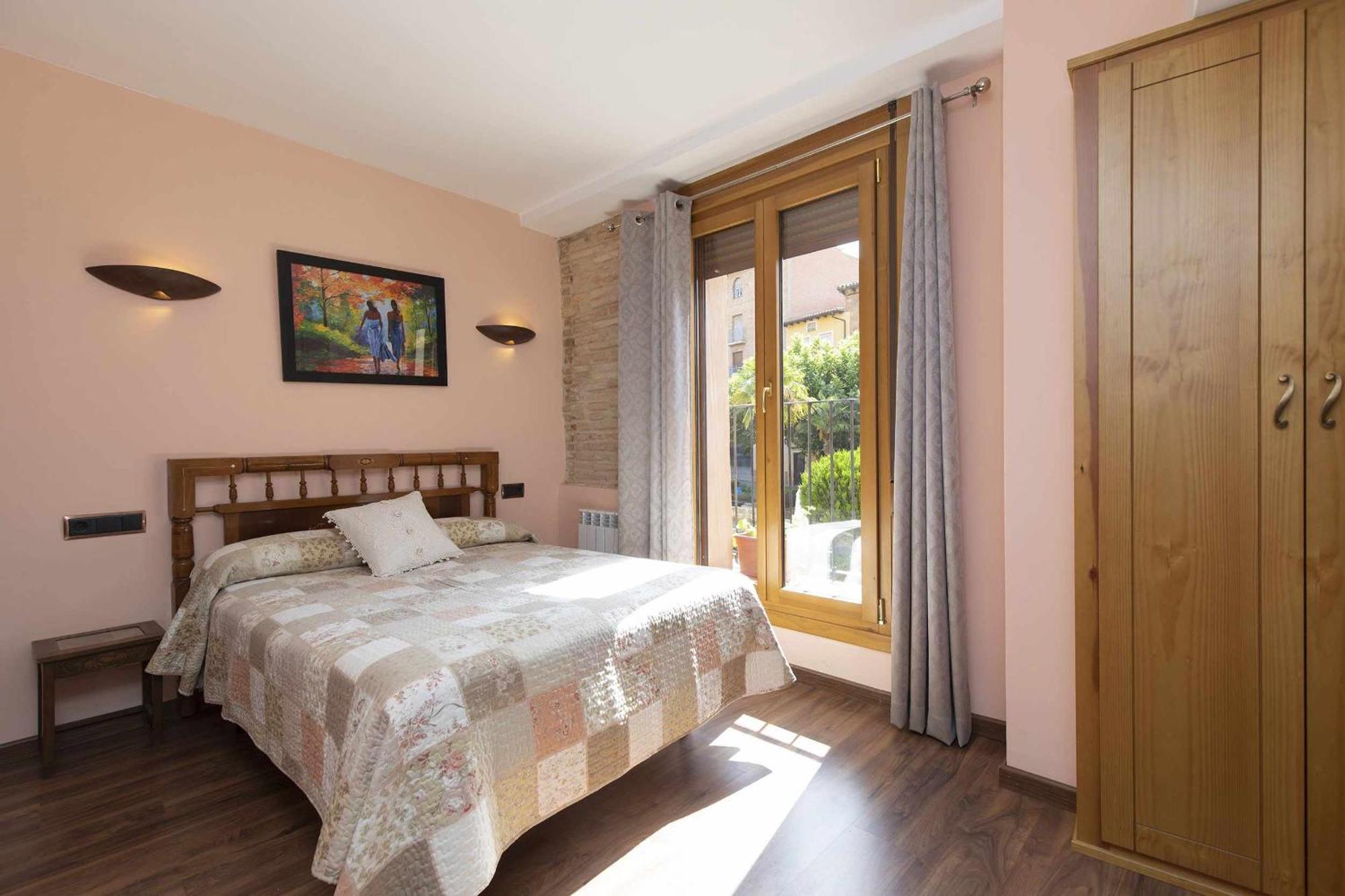 Hotel Apartamentos Melihah Daroca Bagian luar foto